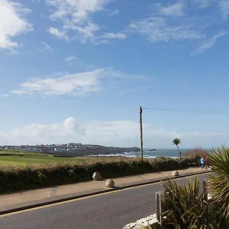 12 Zinc * Newquay (Cornwall)